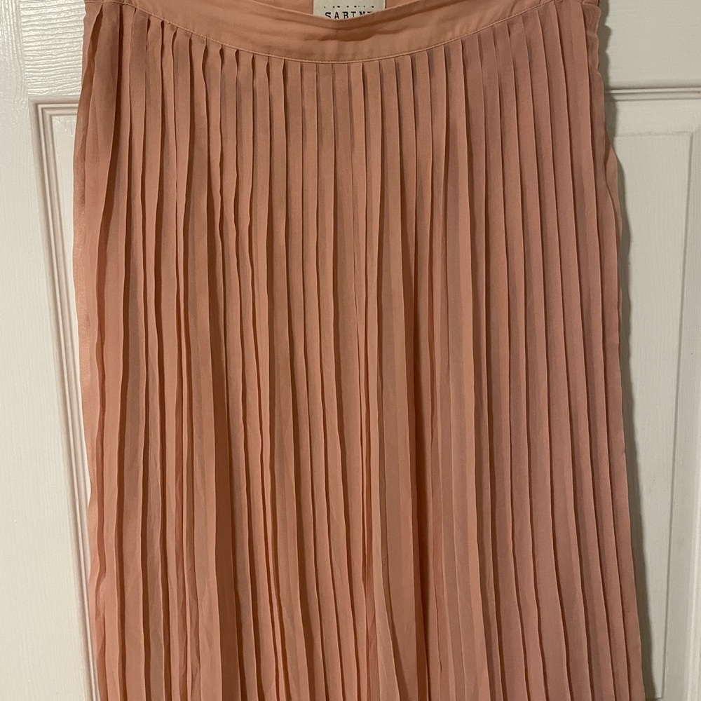 Sabine pleated maxi skirt - Picture 5 of 8